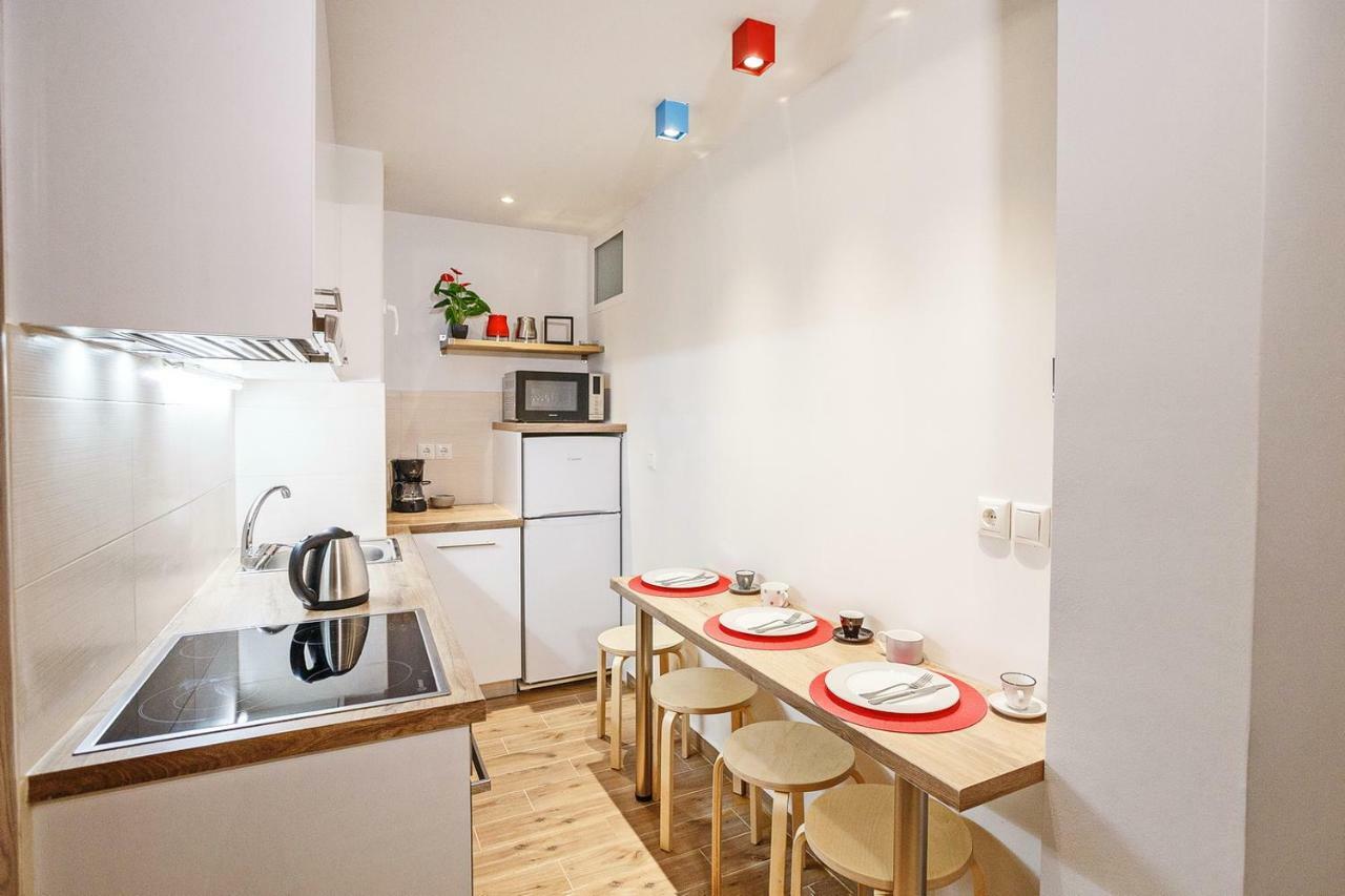 Acropolis Comfort Guest House Atenas Exterior foto